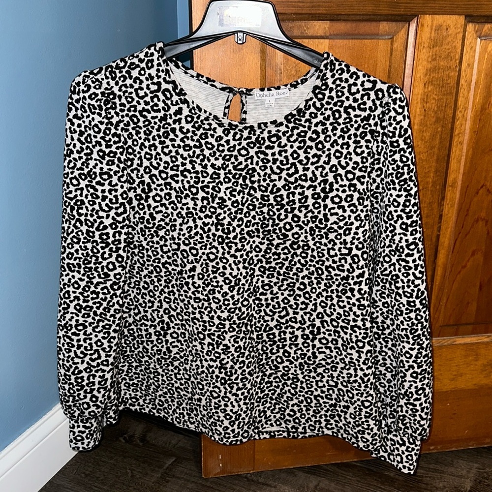 Long sleeve blouse